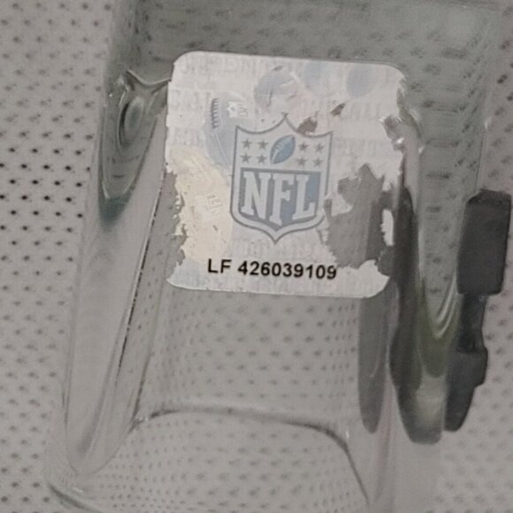 NFL Dallas Cowboys Square Shot Glass with Pewter Helmet Emblem - Picture 3 of 5